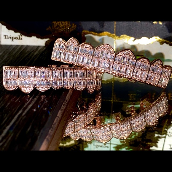 COPY - Rose gold baguette grillz set - Picture 7 of 8